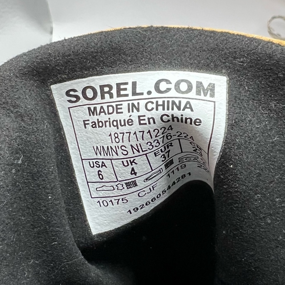 NWOT Sorel Joan of Arctic III Lexie Wedge Boot - Picture 4 of 12